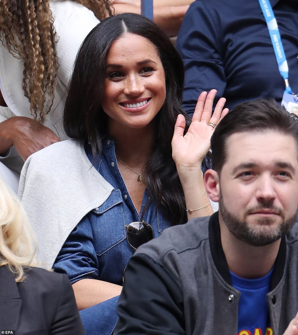 Meghan Markle đi xem Serena Williams thi đấu tennis - 7 Meghan Markle đi xem Serena Williams thi đấu tennis - 7
