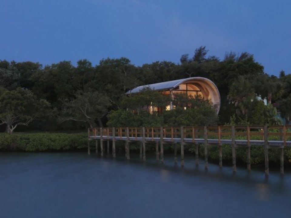 Ngôi nhà lơ lửng giữa rừng cây có view nhìn ra hồ tuyệt đẹp - 9 Ngôi nhà lơ lửng giữa rừng cây có view nhìn ra hồ tuyệt đẹp - 9