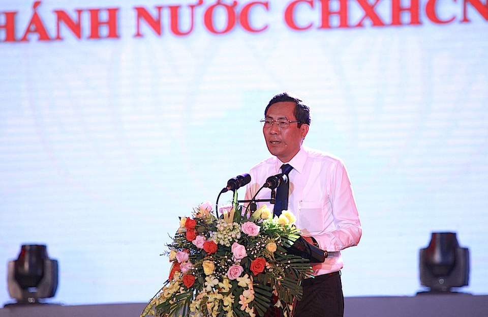 Ấn tượng chương trình nghệ thuật đặc biệt “Bến Thủy anh hùng” - 4 Ấn tượng chương trình nghệ thuật đặc biệt “Bến Thủy anh hùng” - 4