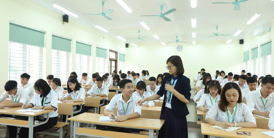 Ứng xử trong môi trường học đường: Lấy cái đẹp dẹp cái xấu - 1 Ứng xử trong môi trường học đường: Lấy cái đẹp dẹp cái xấu - 1