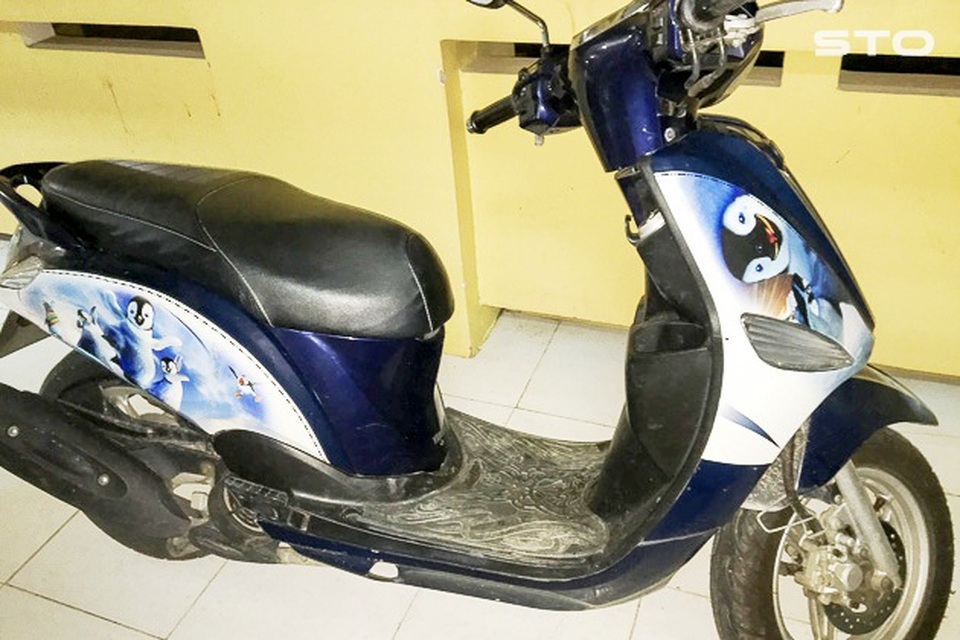 Phạt cô gái hoang báo tin bị cướp xe - 1 Phạt cô gái hoang báo tin bị cướp xe - 1