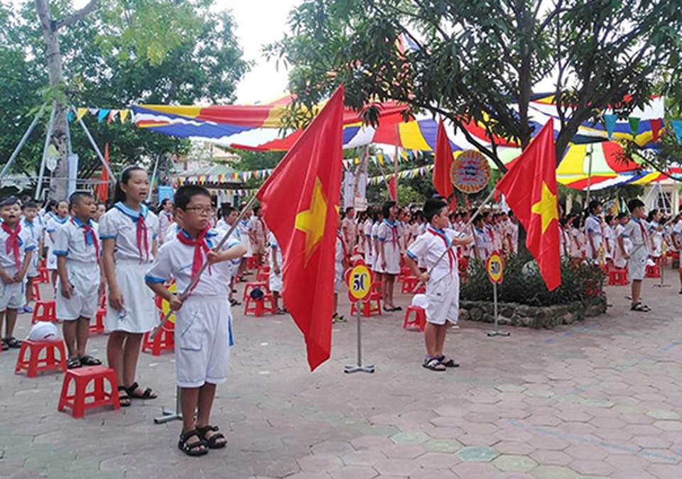 Hà Tĩnh: Nhiều trường học vùng lũ vẫn chưa thể khai giảng - 4 Hà Tĩnh: Nhiều trường học vùng lũ vẫn chưa thể khai giảng - 4
