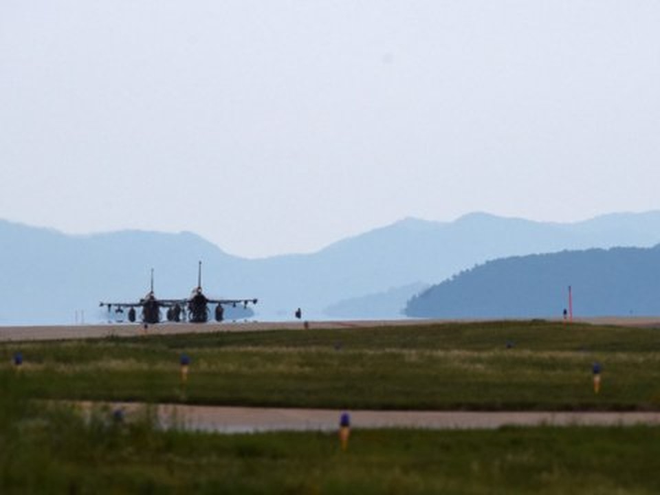 Bức tường biên giới của ông Trump và nỗi lo năng lực quân sự Mỹ bị suy yếu - 6 Bức tường biên giới của ông Trump và nỗi lo năng lực quân sự Mỹ bị suy yếu - 6