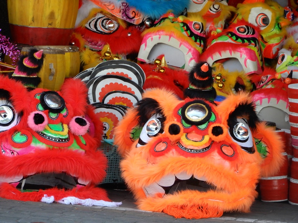 Đồ chơi trung thu: Hàng Trung Quốc vẫn la liệt, thiếu những món mới, lạ - 4 Đồ chơi trung thu: Hàng Trung Quốc vẫn la liệt, thiếu những món mới, lạ - 4