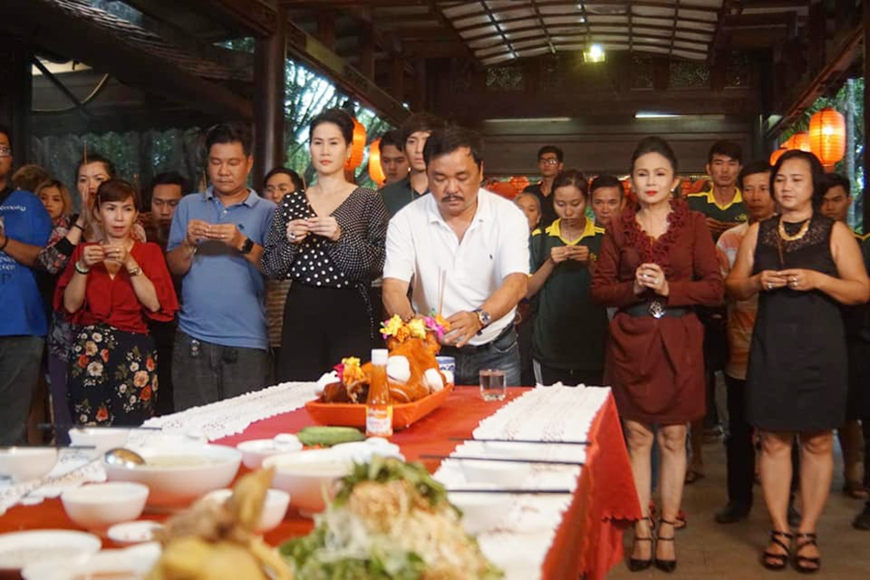 Nghệ sĩ miền Nam rộn ràng ngày giỗ Tổ - 36