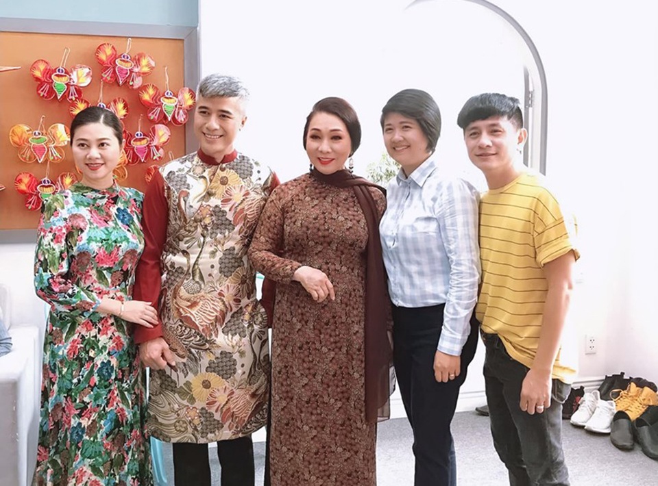 Nghệ sĩ miền Nam rộn ràng ngày giỗ Tổ - 8