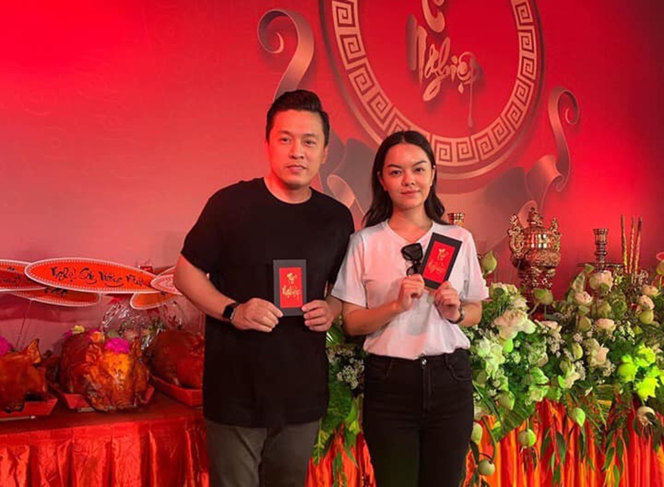 Nghệ sĩ miền Nam rộn ràng ngày giỗ Tổ - 23