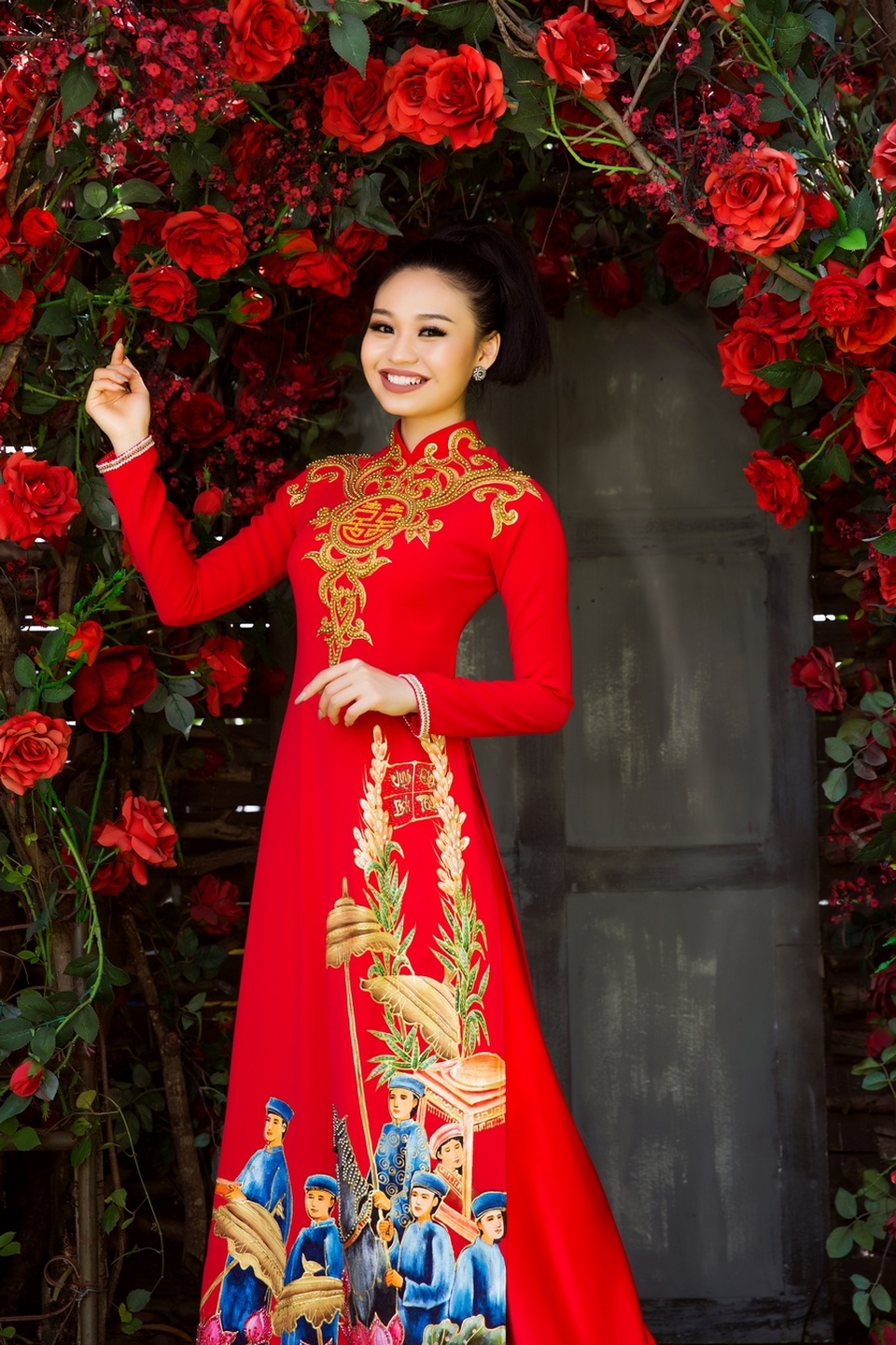 Nhan sắc con gái của danh hài nghiện “dao kéo” Lê Giang - 7 Nhan sắc con gái của danh hài nghiện “dao kéo” Lê Giang - 7