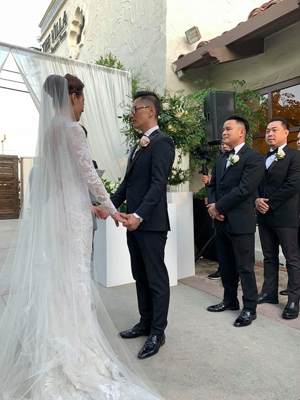 Chồng cũ của ca sĩ Nguyễn Hồng Nhung tổ chức đám cưới lần hai - 5 Chồng cũ của ca sĩ Nguyễn Hồng Nhung tổ chức đám cưới lần hai - 5