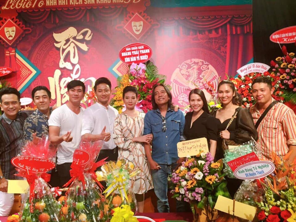 Nghệ sĩ miền Nam rộn ràng ngày giỗ Tổ - 22