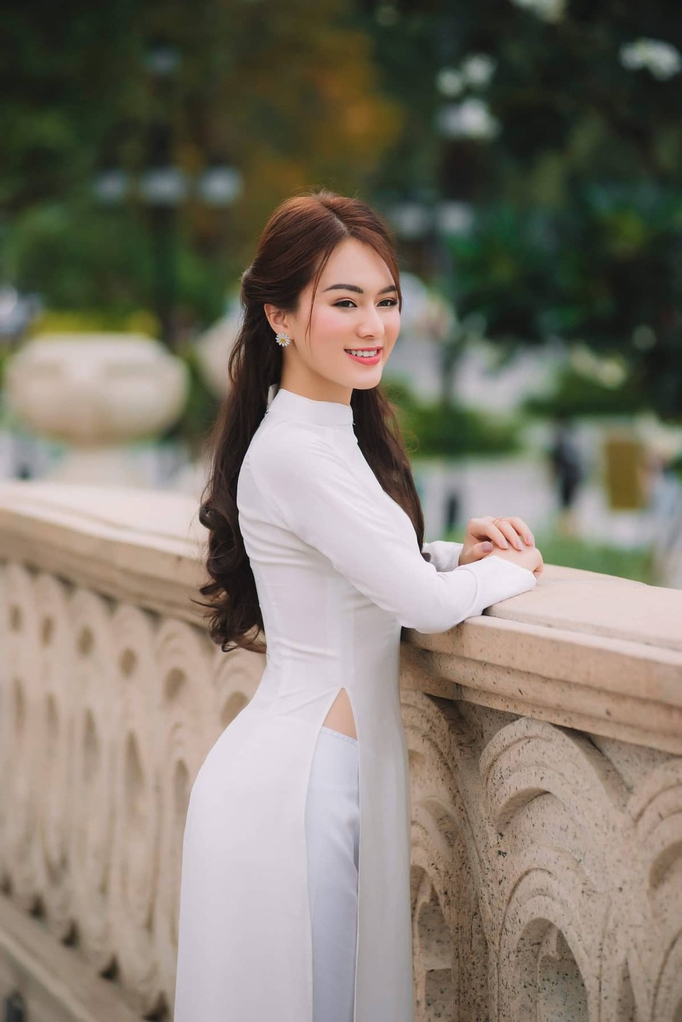Nhan sắc mỹ nhân xứ Nghệ đạt giải Á hậu 2 Hoa hậu Đại sứ Du lịch Châu Á 2019 - 5 Nhan sắc mỹ nhân xứ Nghệ đạt giải Á hậu 2 Hoa hậu Đại sứ Du lịch Châu Á 2019 - 5