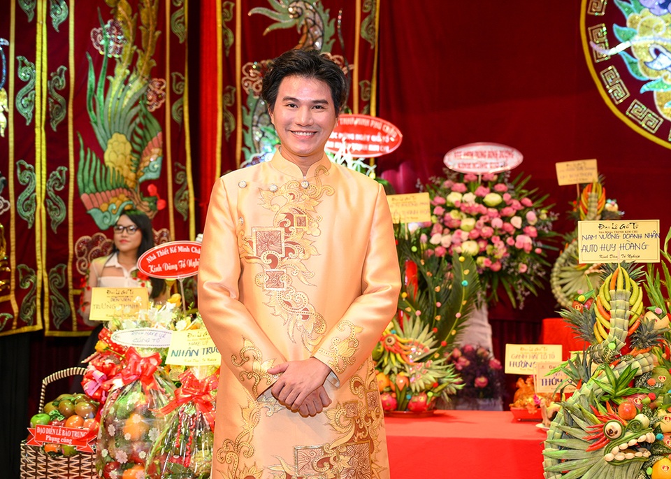 Nghệ sĩ miền Nam rộn ràng ngày giỗ Tổ - 17