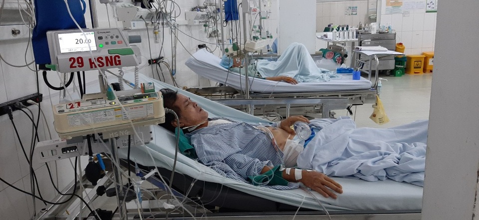 Người vợ ung thư vỡ oà hạnh phúc khi ca mổ tim của chồng thành công - 1 Người vợ ung thư vỡ oà hạnh phúc khi ca mổ tim của chồng thành công - 1