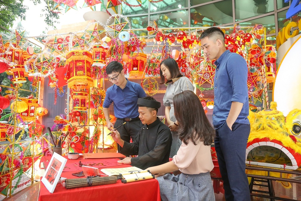 Không gian Trung thu độc đáo giữa lòng Hà Nội - 4