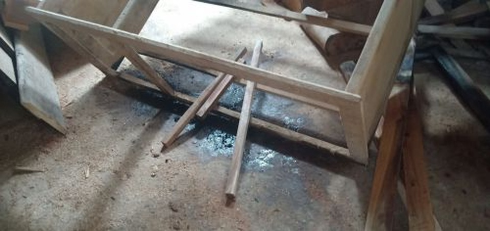 Mâu thuẫn nợ nần, thanh niên tưới xăng lên người phụ nữ phóng hỏa - 2 Mâu thuẫn nợ nần, thanh niên tưới xăng lên người phụ nữ phóng hỏa - 2