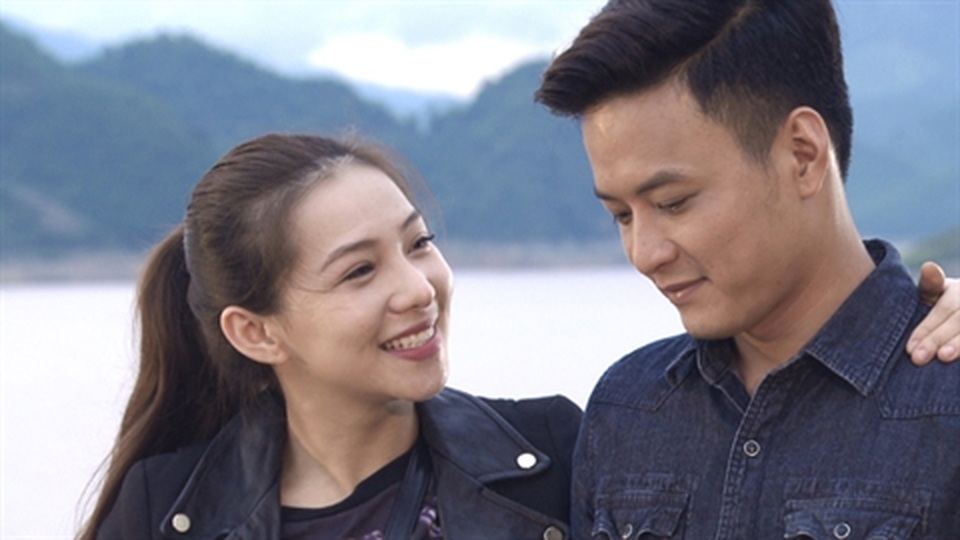 Lưu Đê Ly gây sửng sốt khi công khai quá trình “đập mặt xây lại” - 2 Lưu Đê Ly gây sửng sốt khi công khai quá trình “đập mặt xây lại” - 2