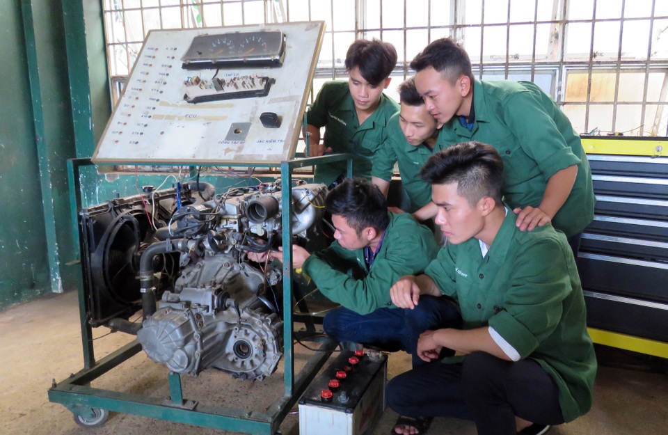 Phú Yên: Thí sinh đạt điểm thi THPT cao nhưng chọn ...học nghề - 3 Phú Yên: Thí sinh đạt điểm thi THPT cao nhưng chọn ...học nghề - 3