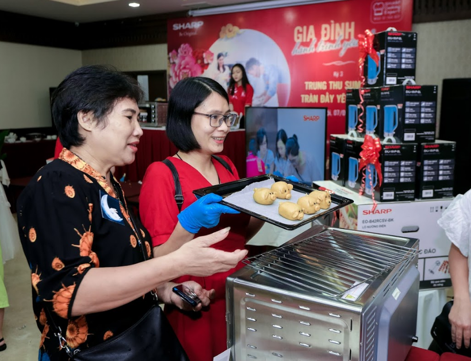 “Trung thu sum vầy - Tràn đầy yêu thương” mang không khí vui vẻ, gắn kết đến các gia đình - 4 “Trung thu sum vầy - Tràn đầy yêu thương” mang không khí vui vẻ, gắn kết đến các gia đình - 4