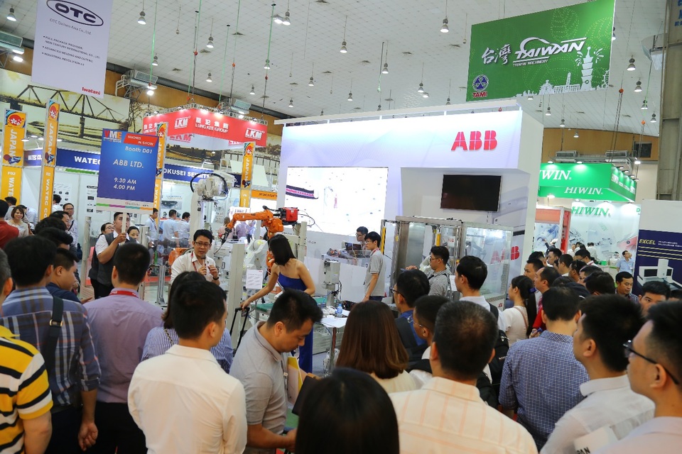 10.000 Khách tham quan tìm thấy cơ hội kinh doanh tại VME 2019 - 2 10.000 Khách tham quan tìm thấy cơ hội kinh doanh tại VME 2019 - 2