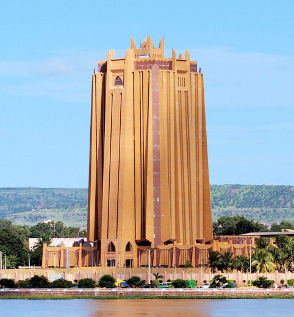 Khám phá châu Phi qua những “viên ngọc” kiến trúc - 10 Khám phá châu Phi qua những “viên ngọc” kiến trúc - 10