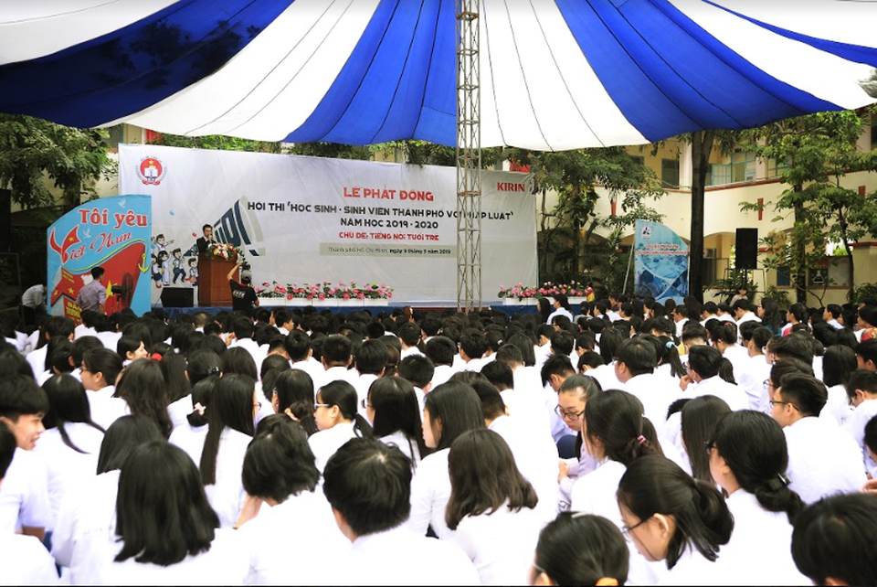 Hội thi “Học sinh, sinh viên thành phố với pháp luật” năm học 2019-2020 với chủ đề “Tiếng nói tuổi trẻ” chính thức khởi động - 1 Hội thi “Học sinh, sinh viên thành phố với pháp luật” năm học 2019-2020 với chủ đề “Tiếng nói tuổi trẻ” chính thức khởi động - 1