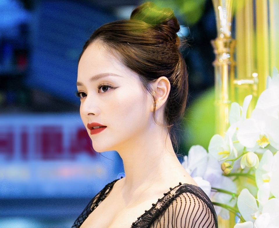 Lan Phương và Bảo Thanh như “chị em song sinh thất lạc” - 6 Lan Phương và Bảo Thanh như “chị em song sinh thất lạc” - 6