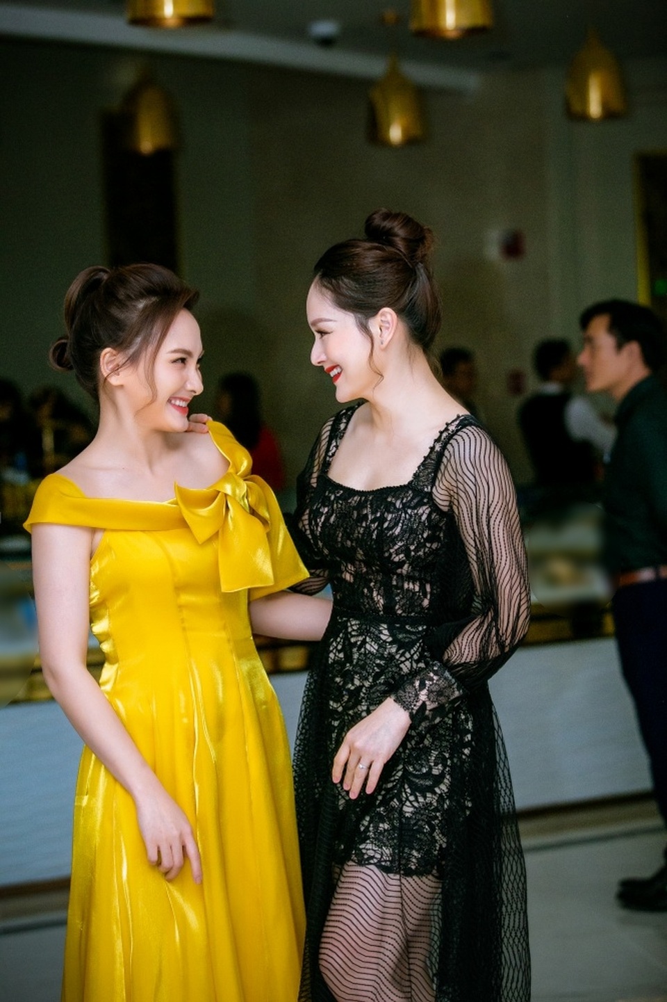 Lan Phương và Bảo Thanh như “chị em song sinh thất lạc” - 2 Lan Phương và Bảo Thanh như “chị em song sinh thất lạc” - 2