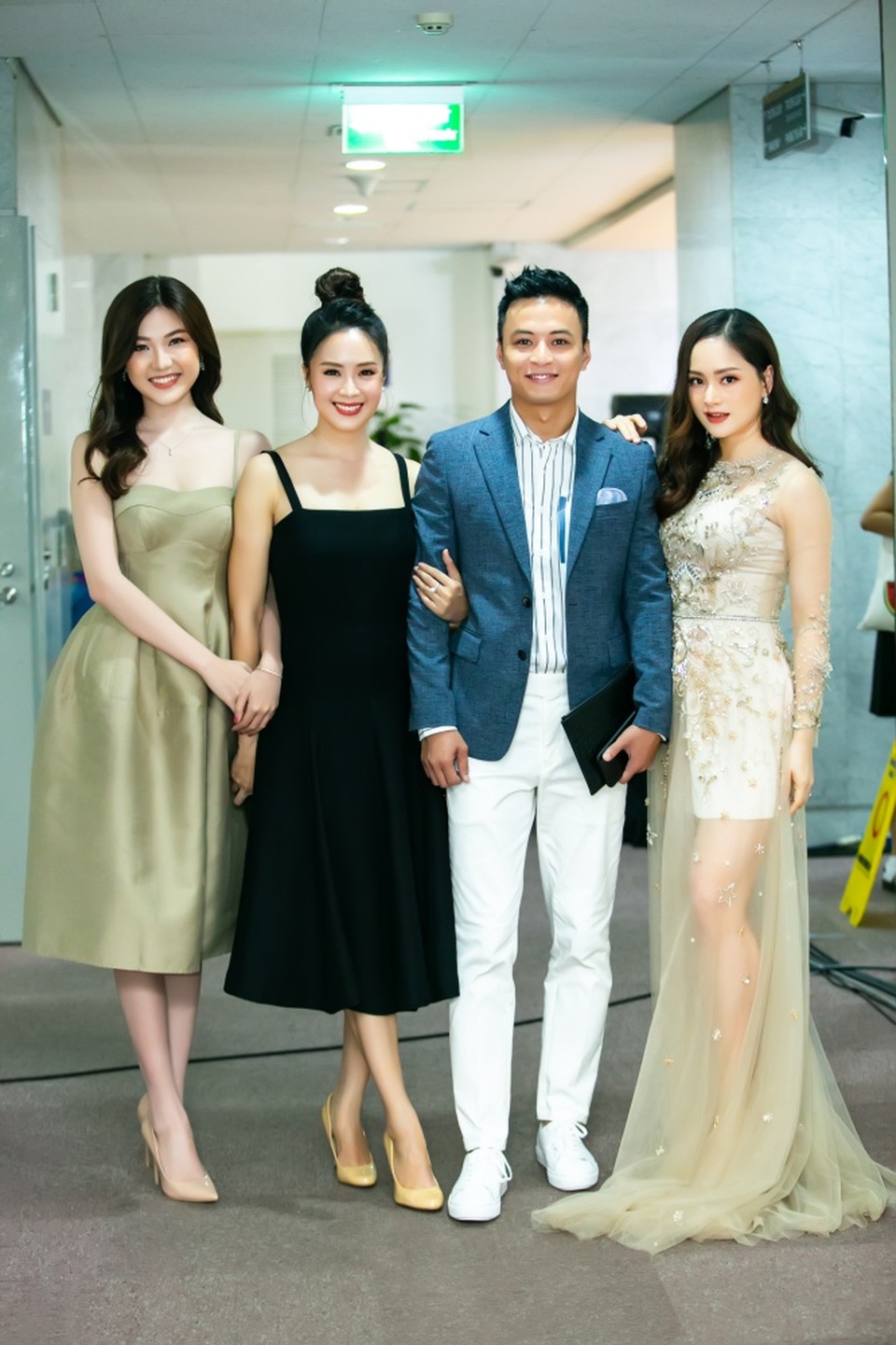 Lan Phương và Bảo Thanh như “chị em song sinh thất lạc” - 13 Lan Phương và Bảo Thanh như “chị em song sinh thất lạc” - 13
