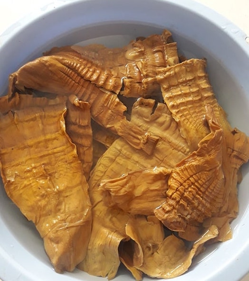 Khách bỏ nguyên bàn tiệc đắt đỏ, chỉ để ăn món măng khô - 4