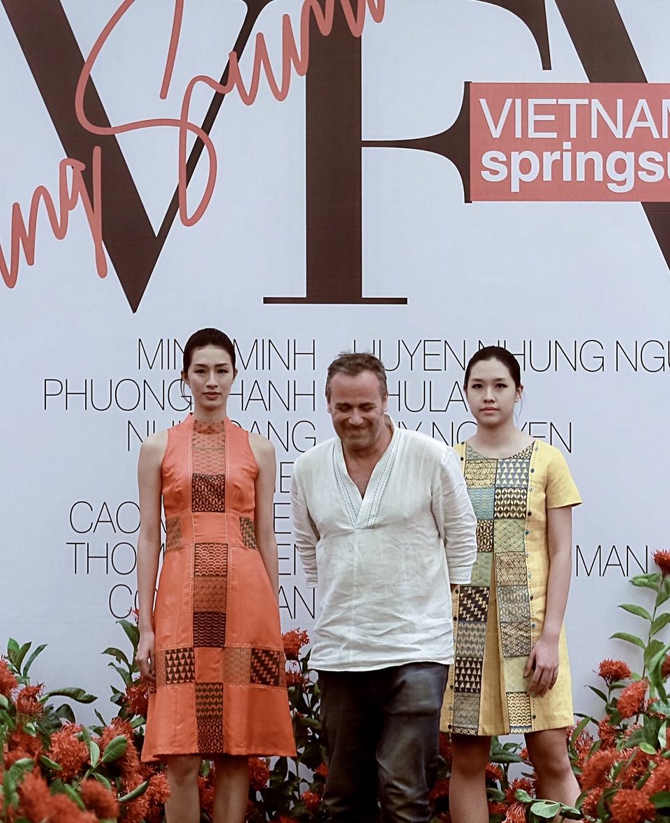 Người mẫu quá khổ lên sàn diễn và cuộc chơi “độc - đẹp” của thời trang thuần Việt - 31 Người mẫu quá khổ lên sàn diễn và cuộc chơi “độc - đẹp” của thời trang thuần Việt - 31