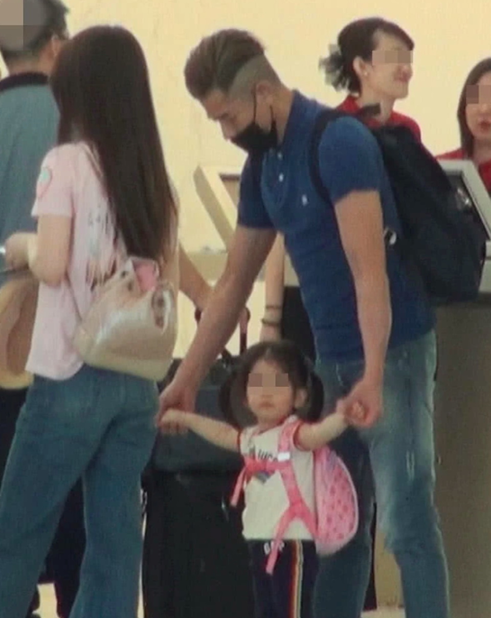 Hình ảnh ngọt ngào của Quách Phú Thành bên con gái - 3