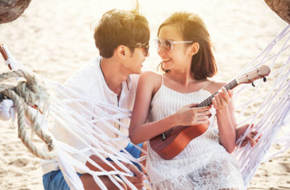 Muốn anh ấy điều gì cũng làm cho bạn… - 1