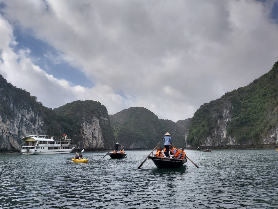 Việt Nam tăng 4 bậc về năng lực cạnh tranh du lịch, được đánh giá cao về tài nguyên thiên nhiên - 1 Việt Nam tăng 4 bậc về năng lực cạnh tranh du lịch, được đánh giá cao về tài nguyên thiên nhiên - 1