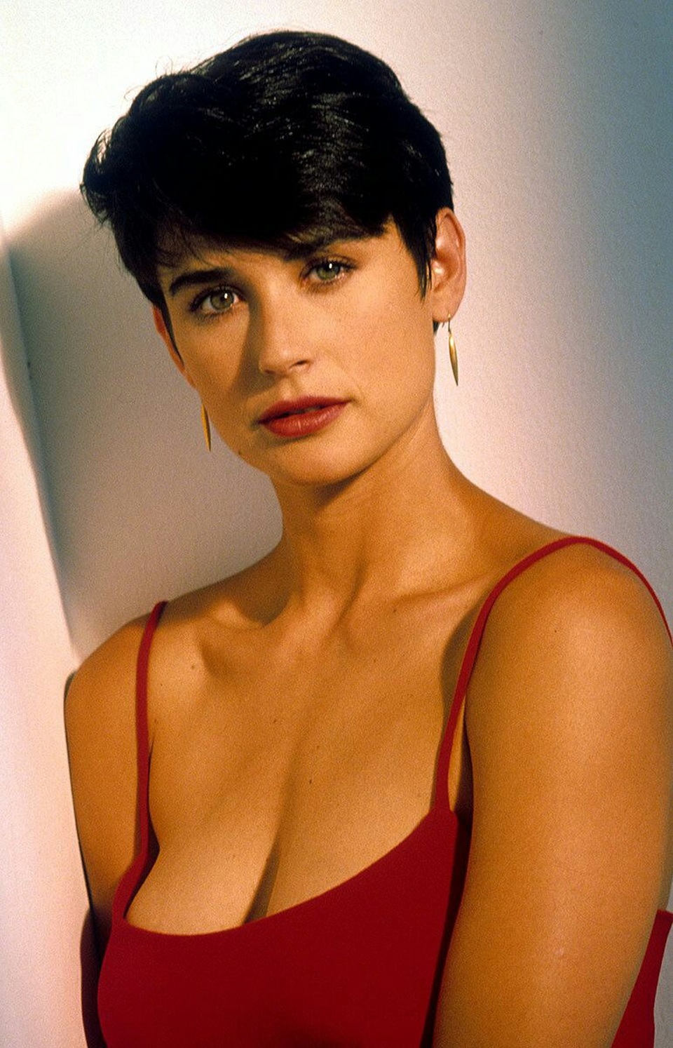 Nữ diễn viên Demi Moore lần đầu tiết lộ về những bi kịch trong đời - 5 Nữ diễn viên Demi Moore lần đầu tiết lộ về những bi kịch trong đời - 5