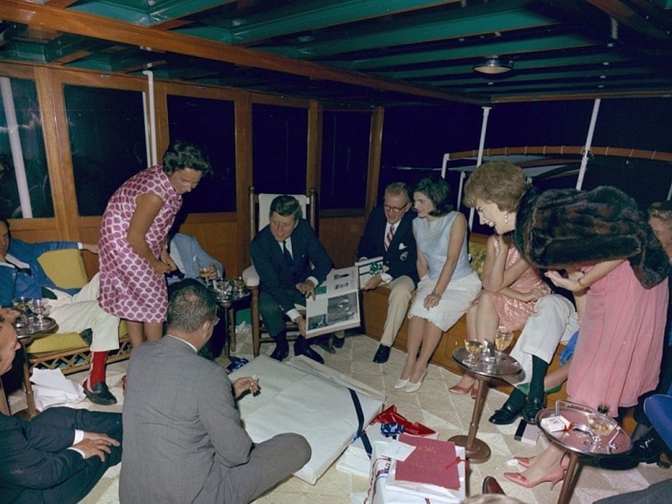 Khám phá USS Sequoia - du thuyền nổi tiếng nhất nước Mỹ gắn bó với các đời tổng thống - 6 Khám phá USS Sequoia - du thuyền nổi tiếng nhất nước Mỹ gắn bó với các đời tổng thống - 6