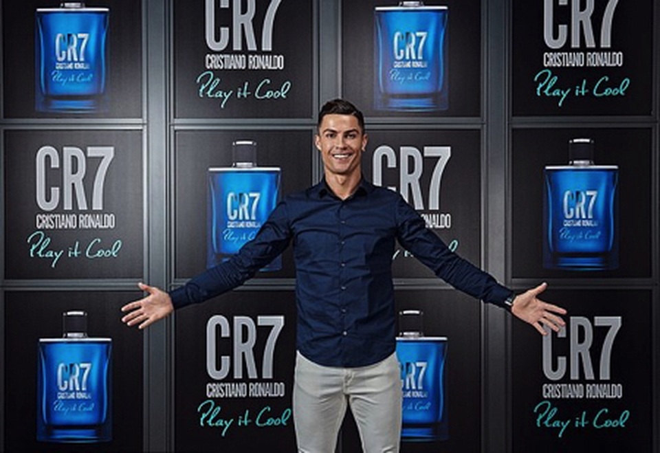 Georgina Rodríguez gây “bão” khi xuất hiện đẹp rạng ngời bên C.Ronaldo - 1 Georgina Rodríguez gây “bão” khi xuất hiện đẹp rạng ngời bên C.Ronaldo - 1