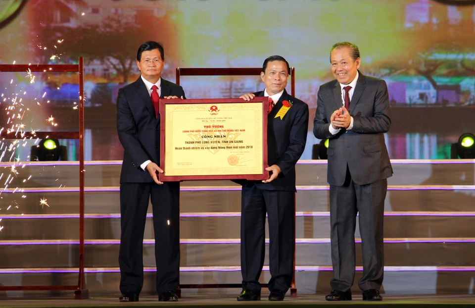 Mô hình sản xuất nông nghiệp hiệu quả ở địa phương đạt chuẩn nông thôn mới - 3 Mô hình sản xuất nông nghiệp hiệu quả ở địa phương đạt chuẩn nông thôn mới - 3