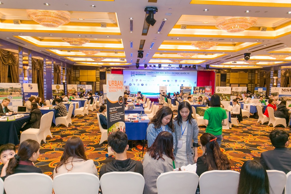 Hàng trăm học bổng từ 50-100% tại Triển lãm học bổng mùa thu 2019 của NAS - 2 Hàng trăm học bổng từ 50-100% tại Triển lãm học bổng mùa thu 2019 của NAS - 2