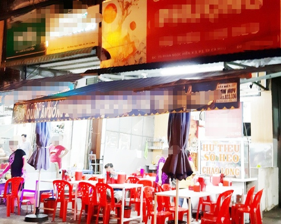 Khởi tố vụ đập vỡ kính xe ô tô của Bộ Công an - 1 Khởi tố vụ đập vỡ kính xe ô tô của Bộ Công an - 1