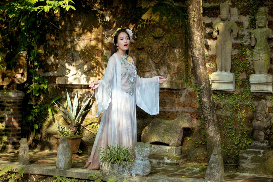 Sao Mai Huyền Trang hé lộ hậu trường đóng vai “Thuý Kiều” - 8 Sao Mai Huyền Trang hé lộ hậu trường đóng vai “Thuý Kiều” - 8