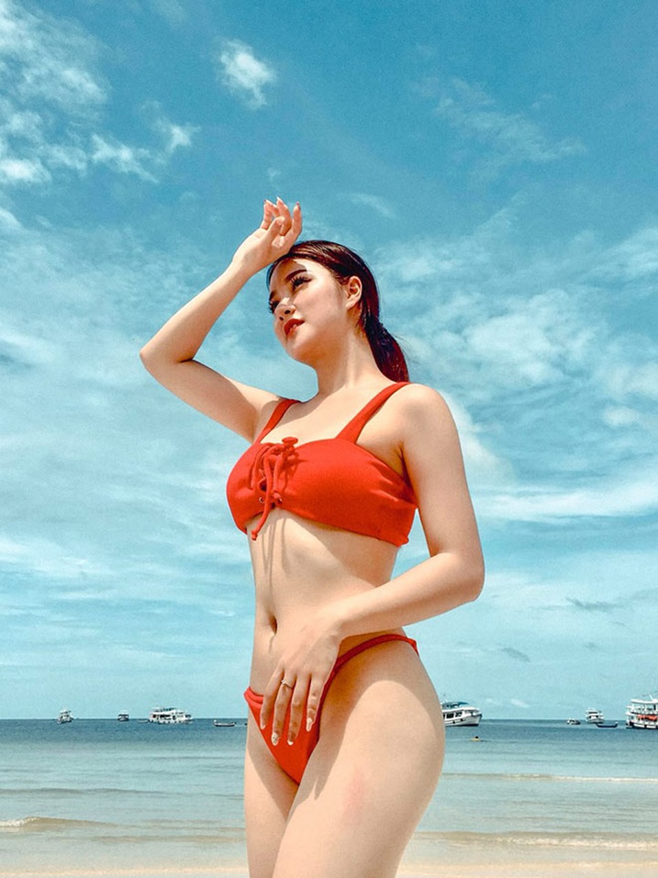 Nữ CĐV hot nhất trận U23 Việt Nam “hạ gục” Thái Lan giờ ra sao? - 3 Nữ CĐV hot nhất trận U23 Việt Nam “hạ gục” Thái Lan giờ ra sao? - 3