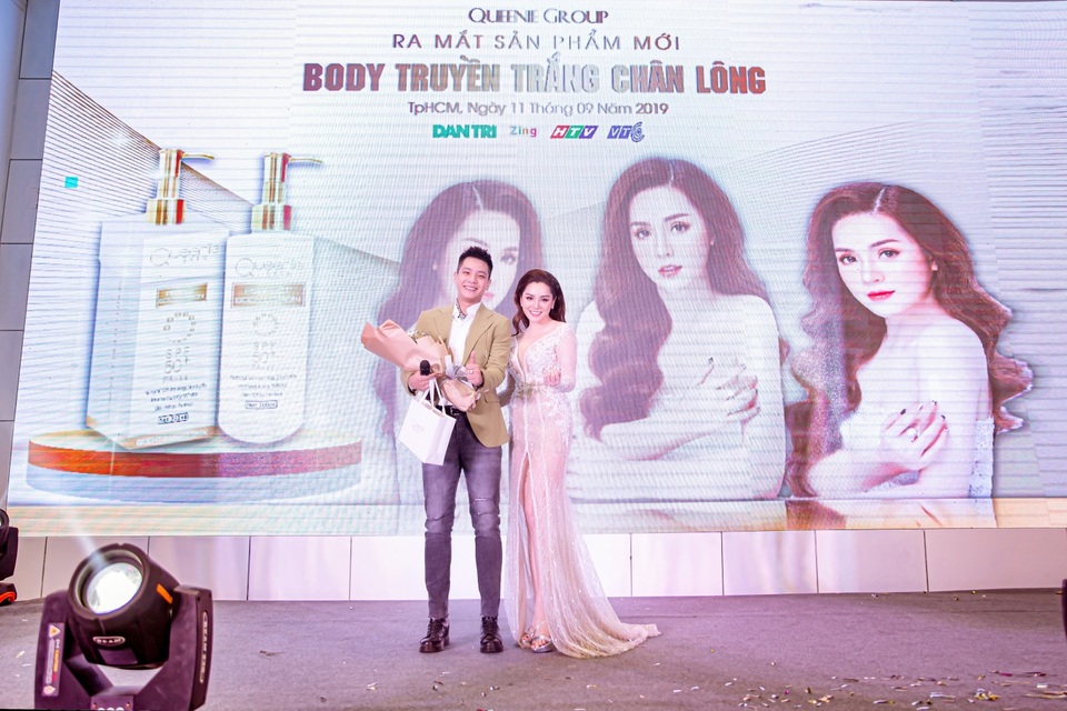 Quân A.P làm nóng sự kiện ra mắt sản phẩm mới của thương hiệu Queenie Skin - 1 Quân A.P làm nóng sự kiện ra mắt sản phẩm mới của thương hiệu Queenie Skin - 1