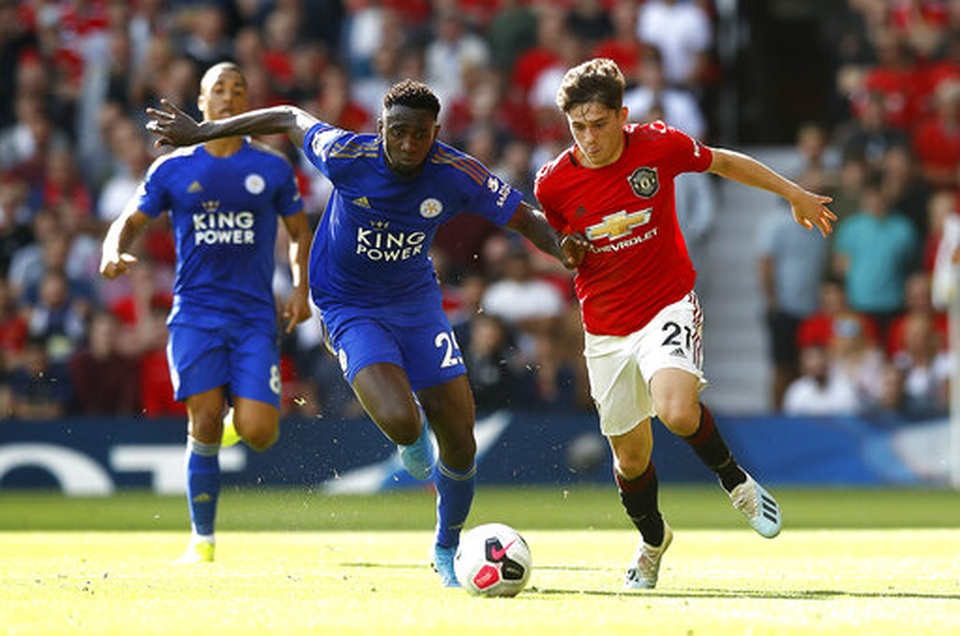 Man Utd 1-0 Leicester City: Bàn thắng duy nhất từ chấm 11m - 16