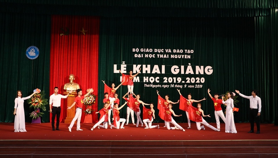 Đại học Thái Nguyên khai giảng năm học mới 2019 – 2020 - 1