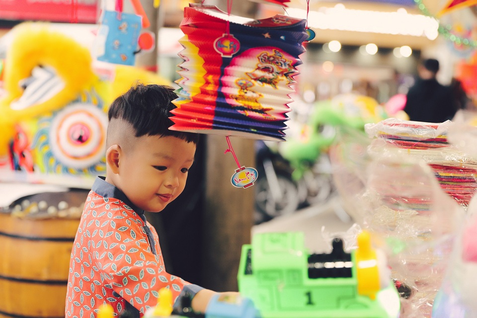 Làm mẹ đơn thân, Dương Cẩm Lynh cố vun vén cho con một tuổi thơ êm đẹp - 5