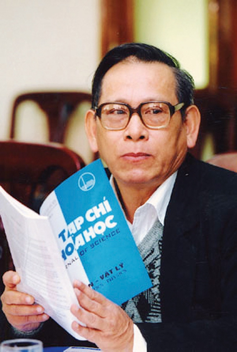 GS.TSKH Nguyễn Châu sư tổ của ngành Từ học Việt Nam từ trần - 1 GS.TSKH Nguyễn Châu sư tổ của ngành Từ học Việt Nam từ trần - 1