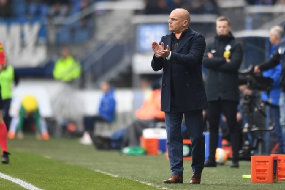 HLV Heerenveen tiếc vì chưa thể sử dụng Văn Hậu trong trận gặp Ajax - 2 HLV Heerenveen tiếc vì chưa thể sử dụng Văn Hậu trong trận gặp Ajax - 2