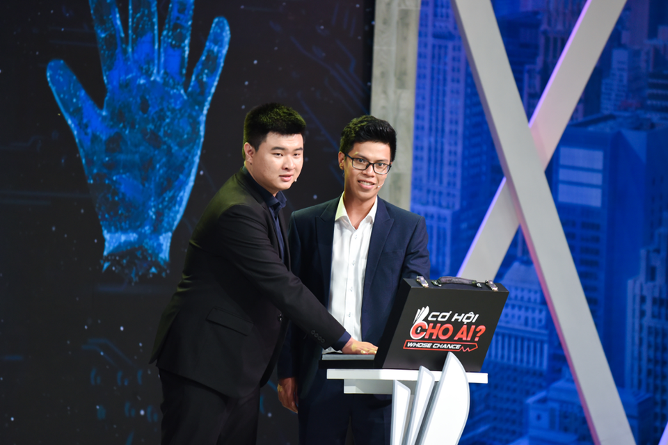 Diễn viên Nguyễn Anh Tú “làm khó” các ứng viên của “Cơ Hội Cho Ai” - 3 Diễn viên Nguyễn Anh Tú “làm khó” các ứng viên của “Cơ Hội Cho Ai” - 3