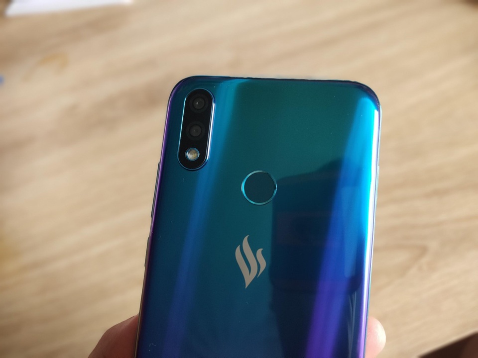 Vinsmart sắp tung smartphone Joy 2+ tại Việt Nam - 2