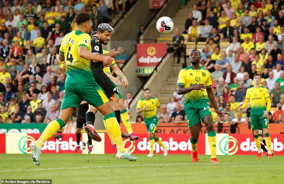 Norwich 3-2 Man City: Cú sốc lớn cho nhà đương kim vô địch - 2 Norwich 3-2 Man City: Cú sốc lớn cho nhà đương kim vô địch - 2